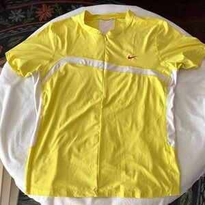 Nike Women's Yellow and White Short Sleeve Tee